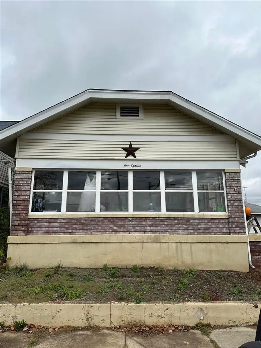 418 W 17th Street, Connersville, IN 47331 - Image #2