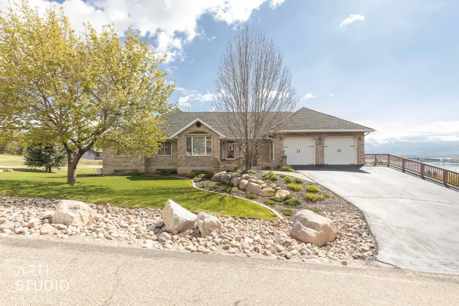 652 N Radford Ln, Eden, UT 84310 - #2