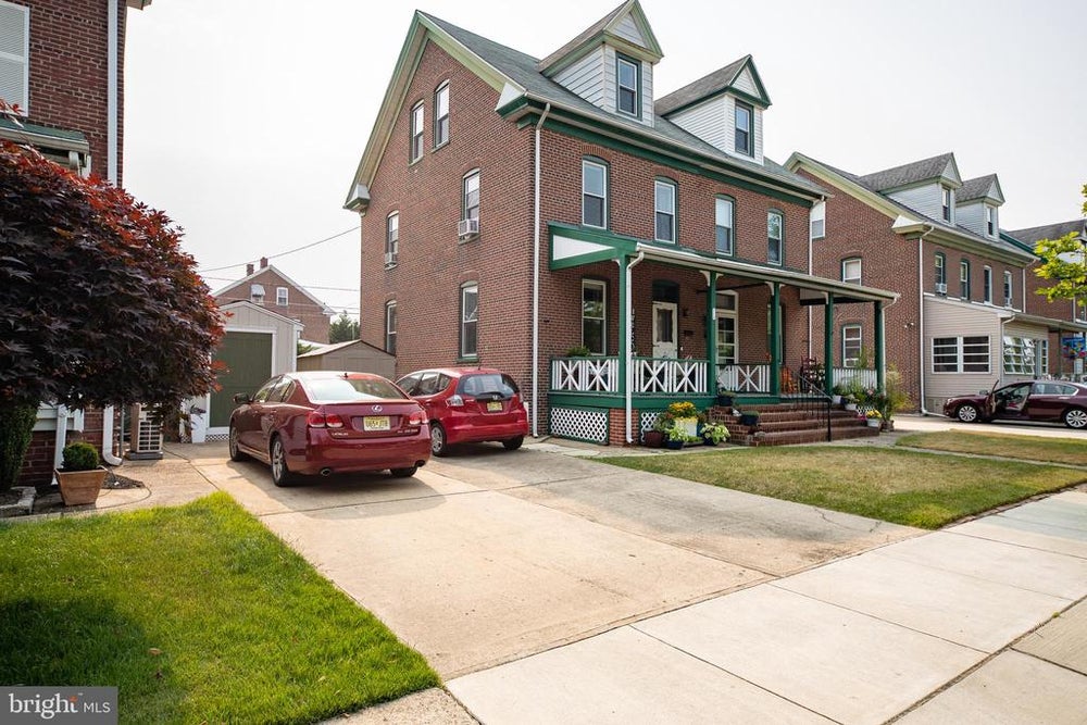 110 6th Avenue, Roebling, NJ 08554 BHGRE