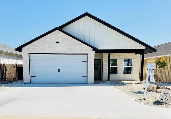 1012 Creswell Lane, Kerrville, TX 78028