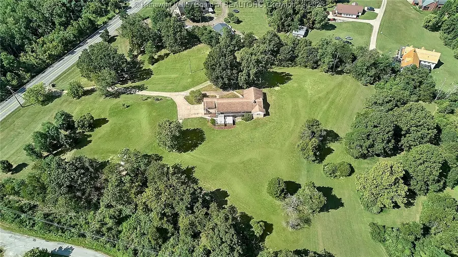 402 Highlawn Drive, Ripley, WV 25271 - Image #3