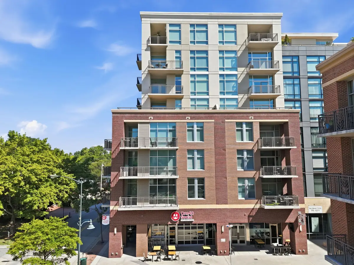 140 W Franklin Street, Chapel Hill, NC 27516 - #1