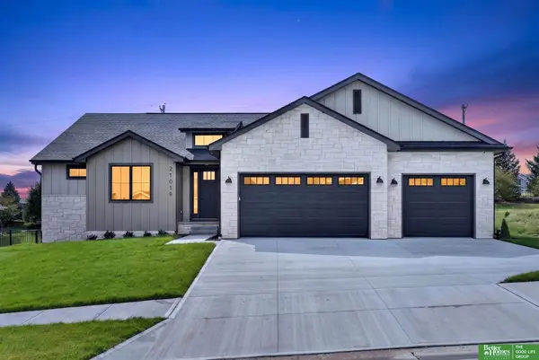 21019 E Street, Elkhorn, NE 68022