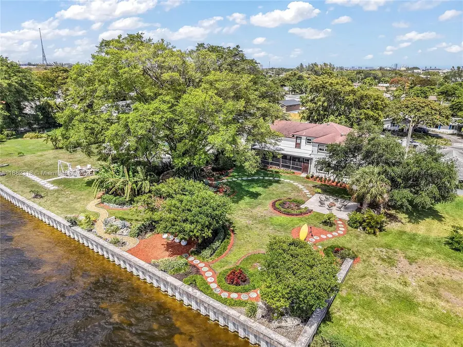 1524 39th St, West Palm Beach, FL 33407 - Image #3