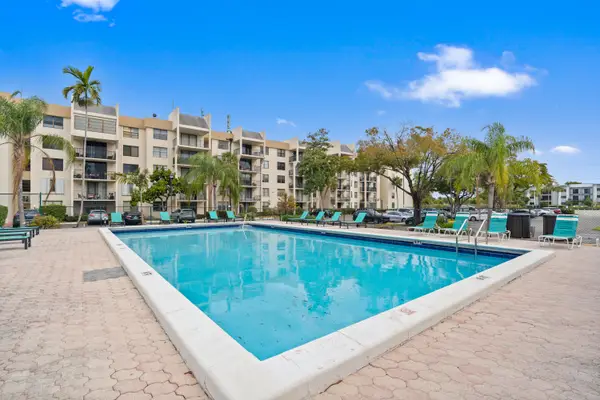 6195 Rock Island Road #302, Tamarac, FL 33319