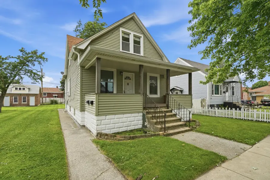 237 E 142nd Street, Hammond, IN 46327 - #3