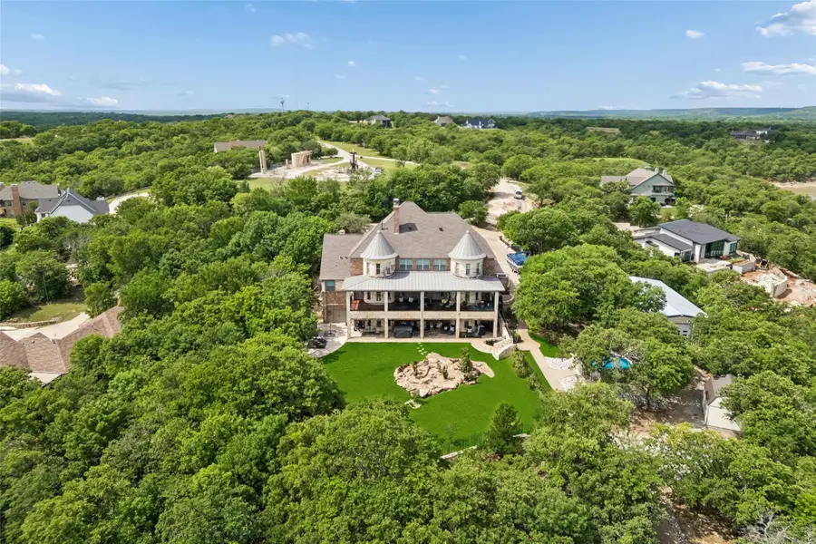 826 Cimmarron Bay Drive, Runaway Bay, TX 76426 - #3
