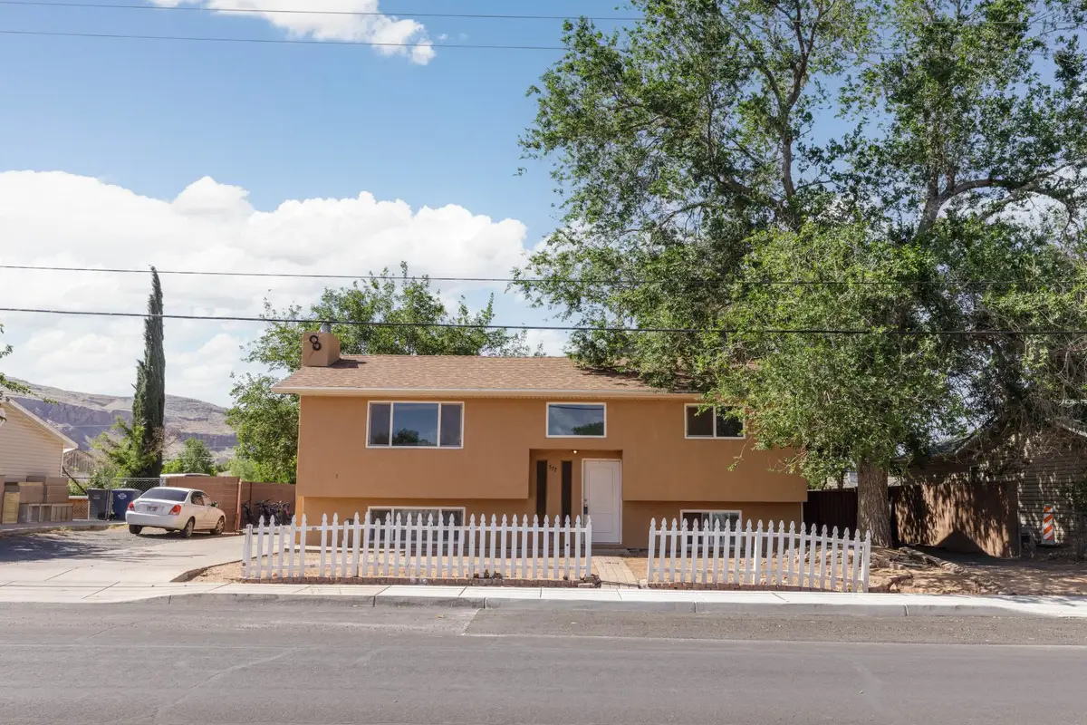 577 W 400 S, Hurricane, UT 84737 - Image #1