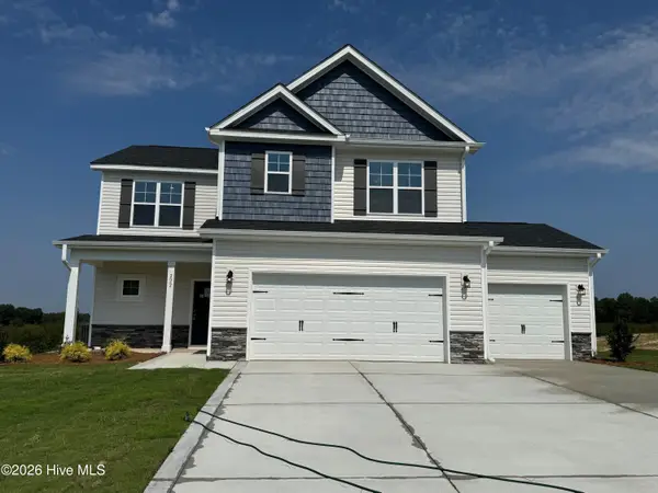 222 Ashley Heights Drive, Aberdeen, NC 28315