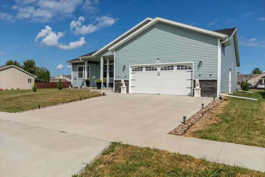 1613 Mckay Drive, Knoxville, IA 50138 - Image #3