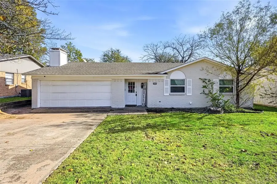 6524 Bernadine Drive, Watauga, TX 76148 - Image #3