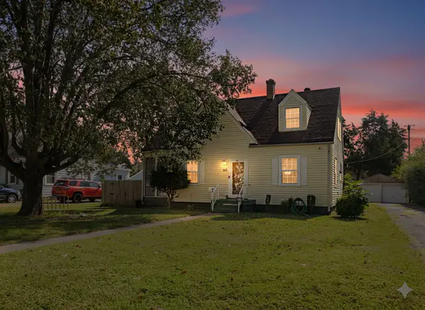 36 Davis Avenue, Newport News, VA 23601