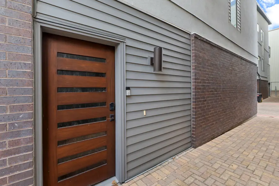 1702 S Lamar Blvd #9, Austin, TX 78704 - Image #2