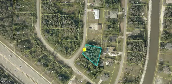 733 Kari Circle, Lehigh Acres, FL 33974
