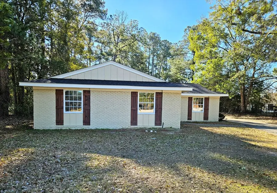 1012 Remington Avenue, Thomasville, GA 31792 - #2