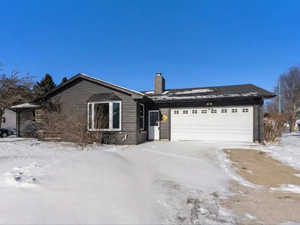 2930 37th St, Two Rivers, WI 54241 - Image #1