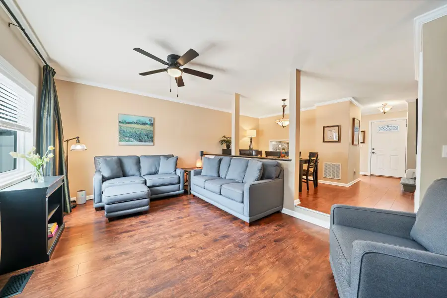 210 Riva Dr, Beattystown, NJ 07840 - #3