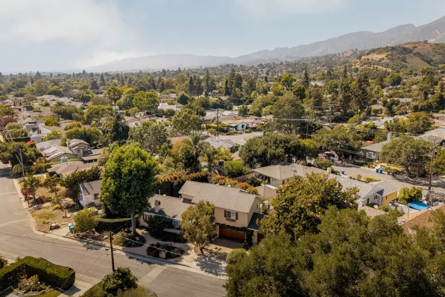 2818 Valencia Drive, Santa Barbara, CA 93105 - Image #3