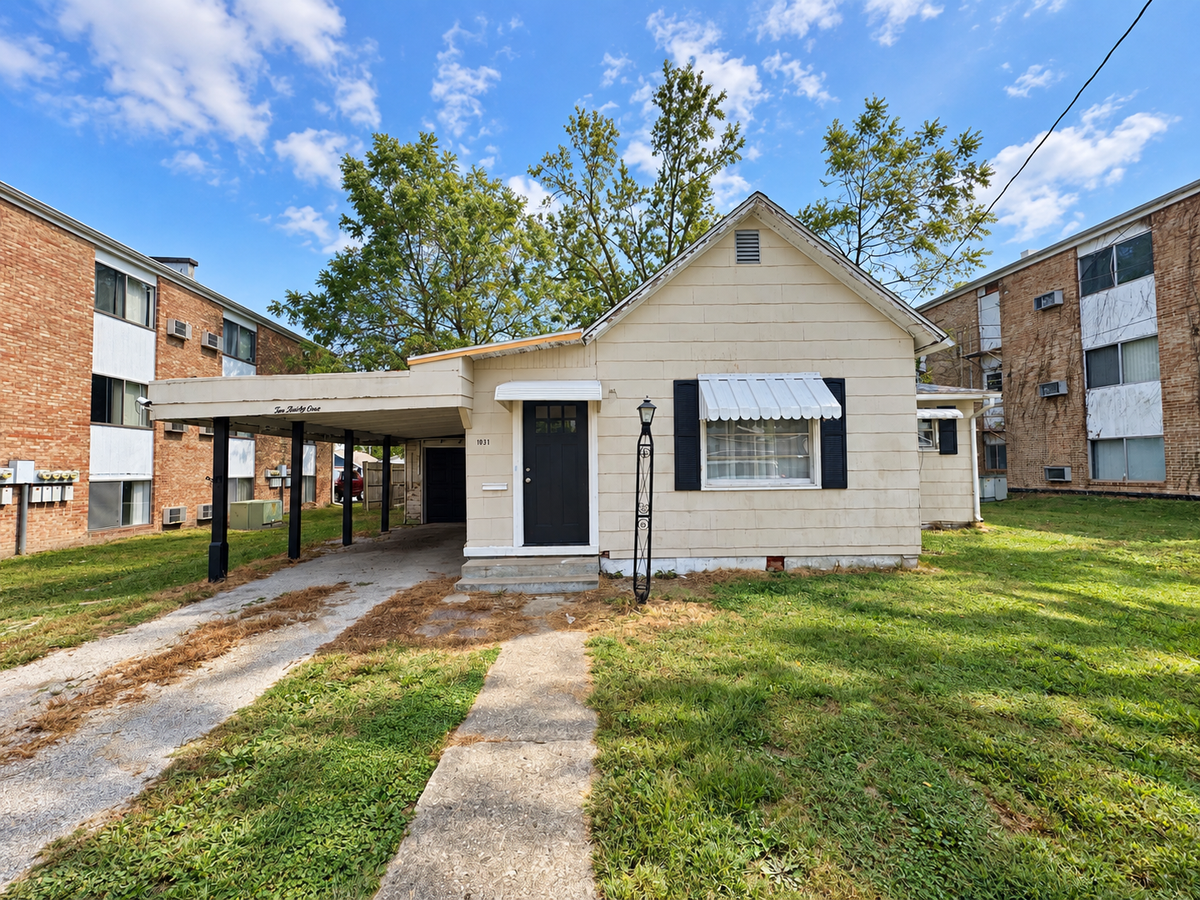 1031 1st Street, Charleston, IL 61920 - #1