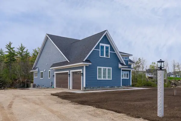 20 Zoe's Way, York, ME 03909