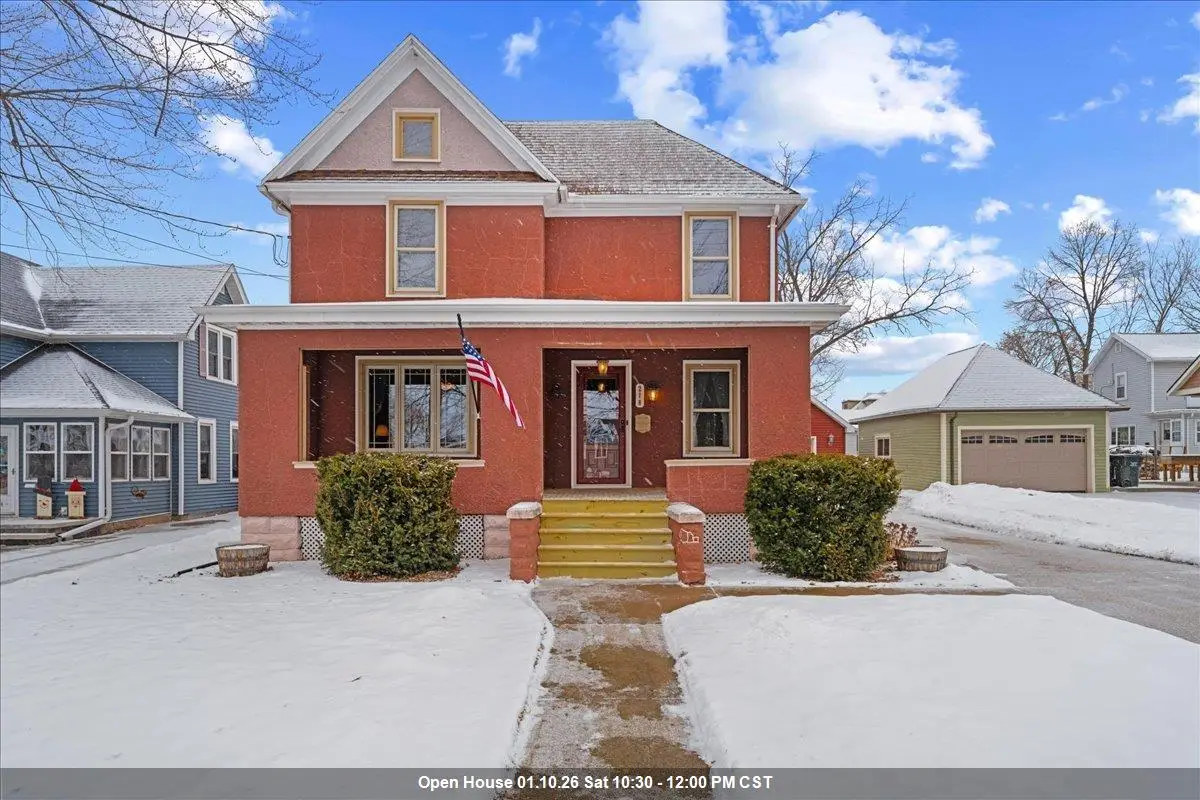 218 E DIVISION STREET, Kaukauna, WI 54130 - #1