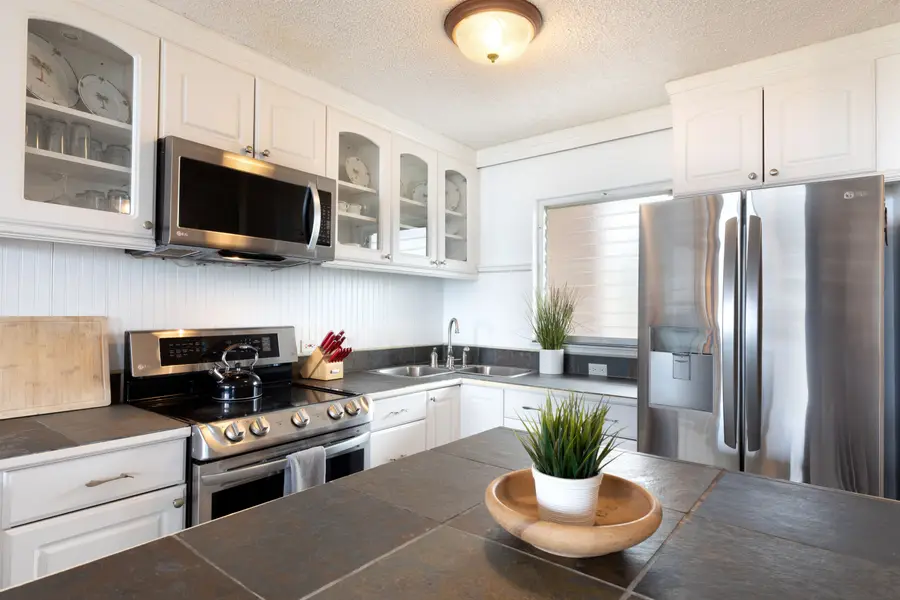 75-5766 Kuakini Highway #609, Kailua Kona, HI 96740 - #2