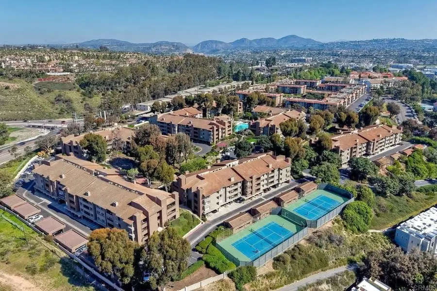 10250 Caminito Cuervo  #15, San Diego, CA 92108 - #3