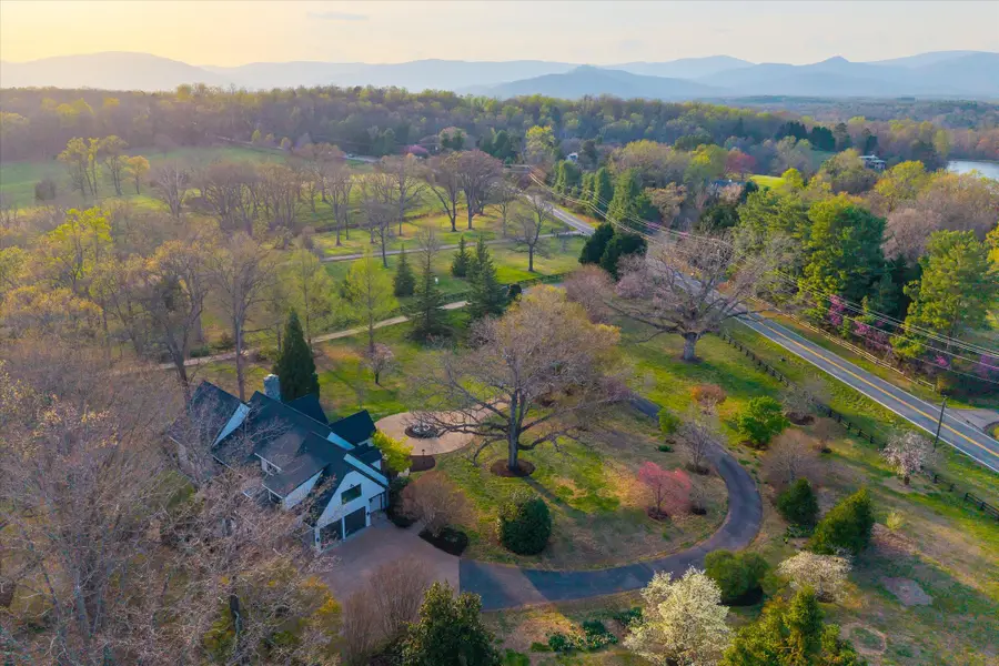 2121 Garth Rd, Charlottesville, VA 22901 - #3