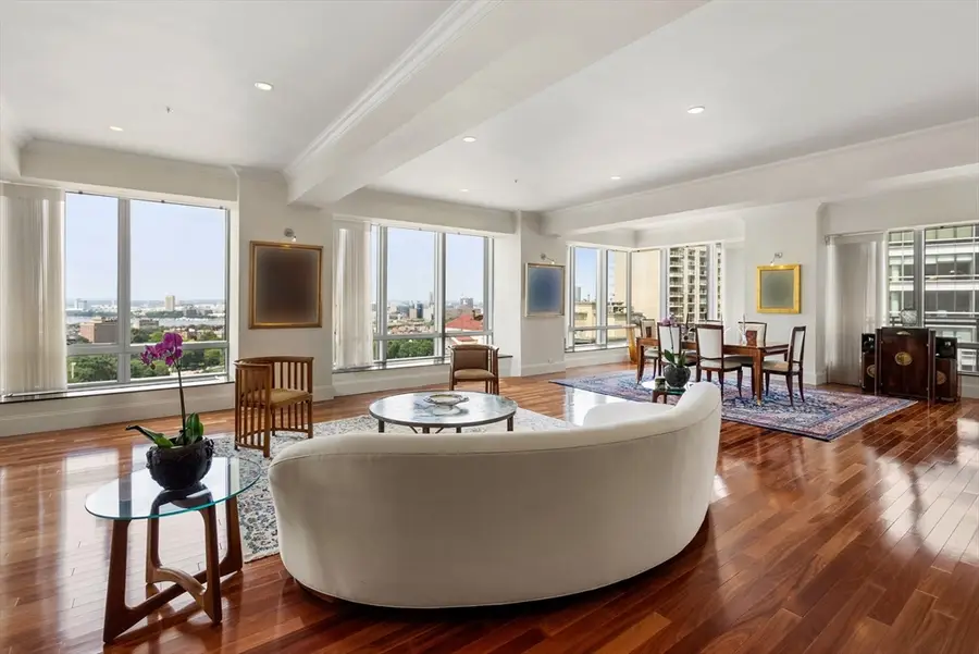 2 Avery Street #21E, Boston, MA 02111 - #3