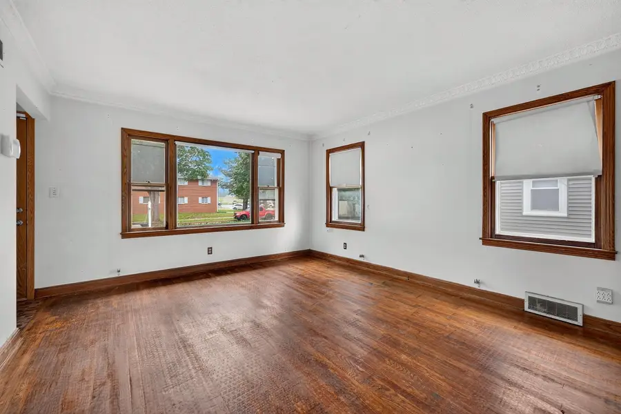 2123 S 102 St, West Allis, WI 53227 - #3