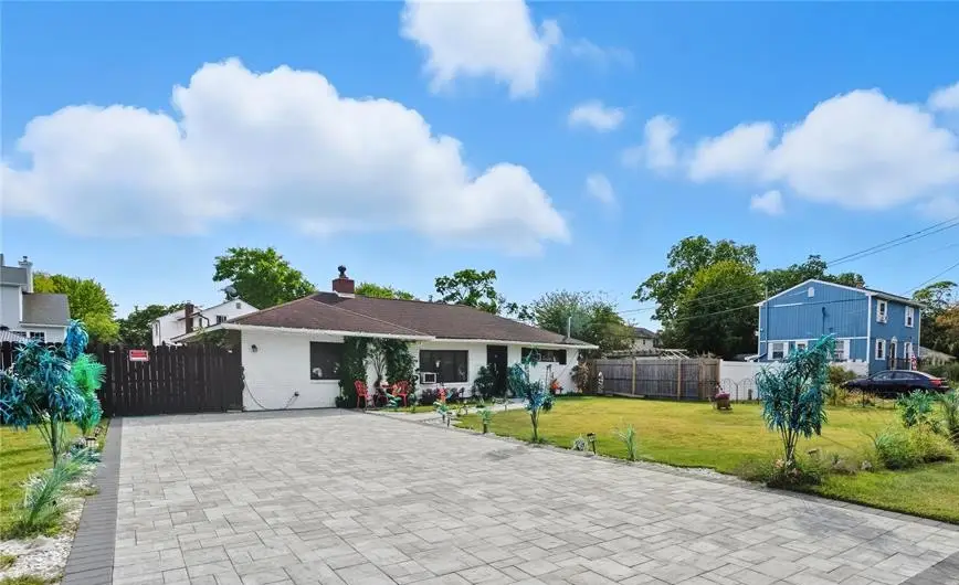 70 Trafalgar Drive, Shirley, NY 11967 - Image #1