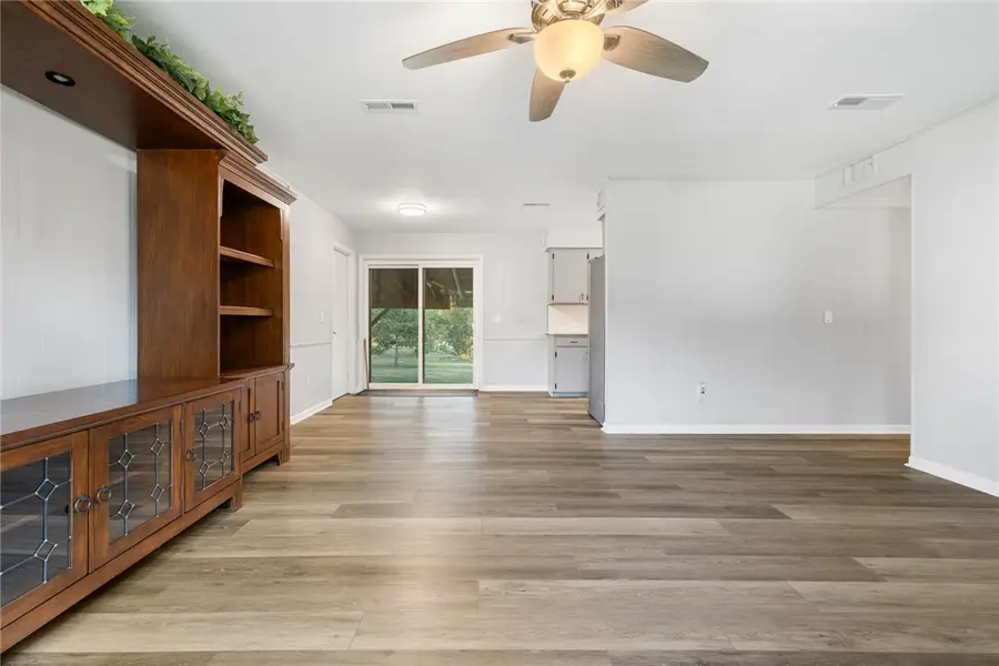 323 Pine Street, Lead Hill, AR 72644 - Image #3