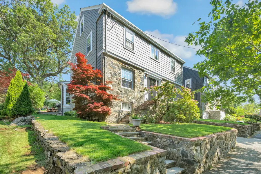 30 Eustis Street, Arlington, MA 02476 - #3