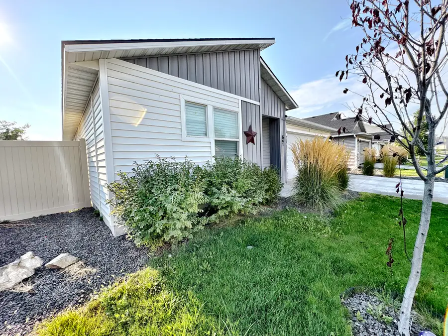 641 S Bangor Way, Nampa, ID 83687 - Image #2