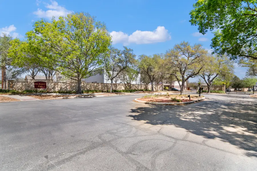 3807 Wetmore Knoll, San Antonio, TX 78247 - #3