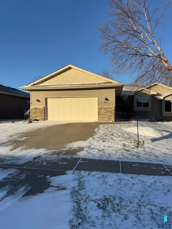 6803 S Witzke Ave, Sioux Falls, SD 57108