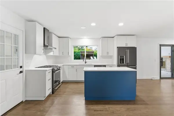 393 Chicopee Drive Ne, Marietta, GA 30060