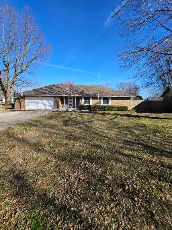 1622 Porter Avenue, Aurora, MO 65605