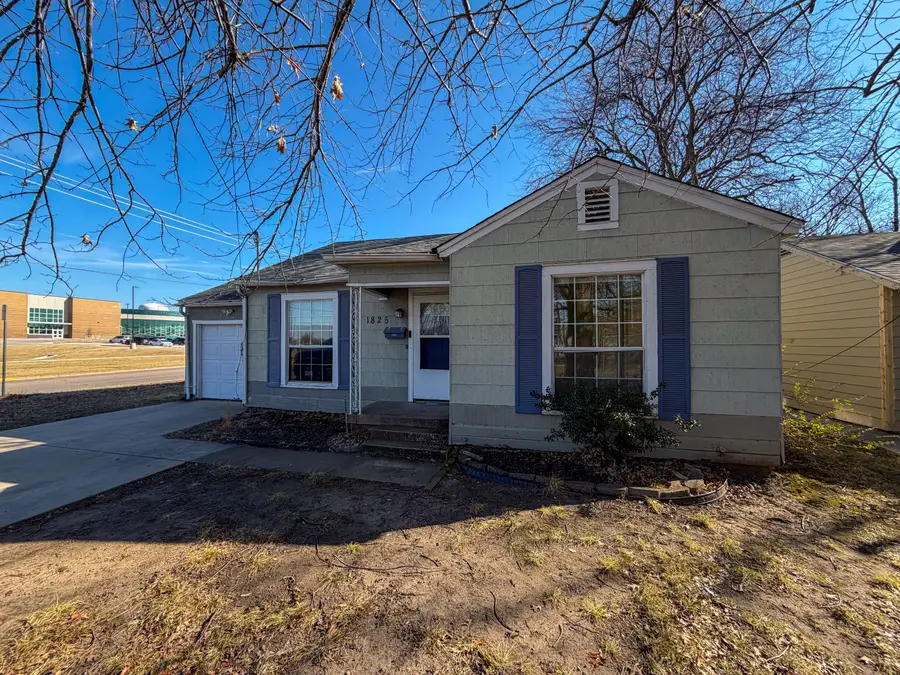 1825 N Ricketts Street, Sherman, TX 75092 - #2