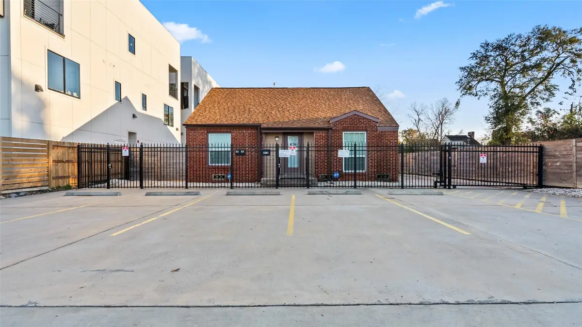 4928 Old Spanish Trail, Houston, TX 77021 - Image #1