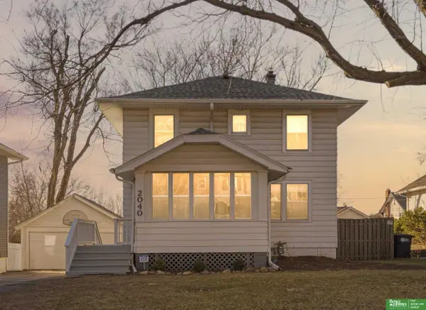 2040 N 50 Avenue, Omaha, NE 68104