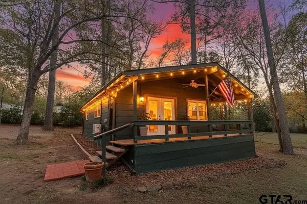 212 Canyon Drive, Hideaway, TX 75771