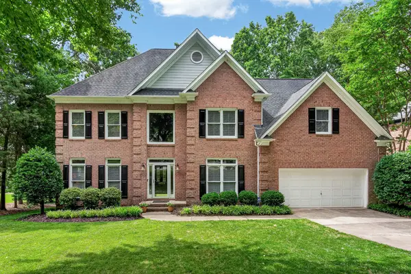 12230 Farnborough Road, Huntersville, NC 28078
