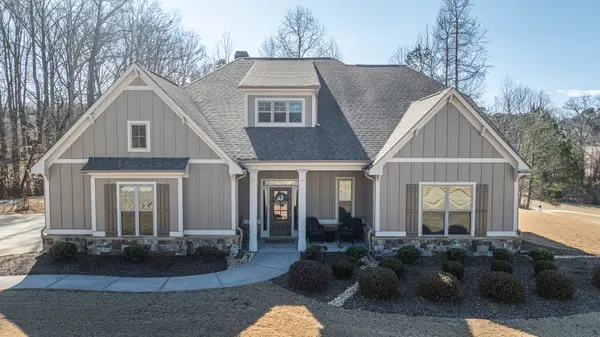 309 Sterling Lake Way, Jefferson, GA 30549