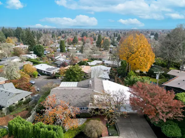 915 NW Westwood Pl, Corvallis, OR 97330