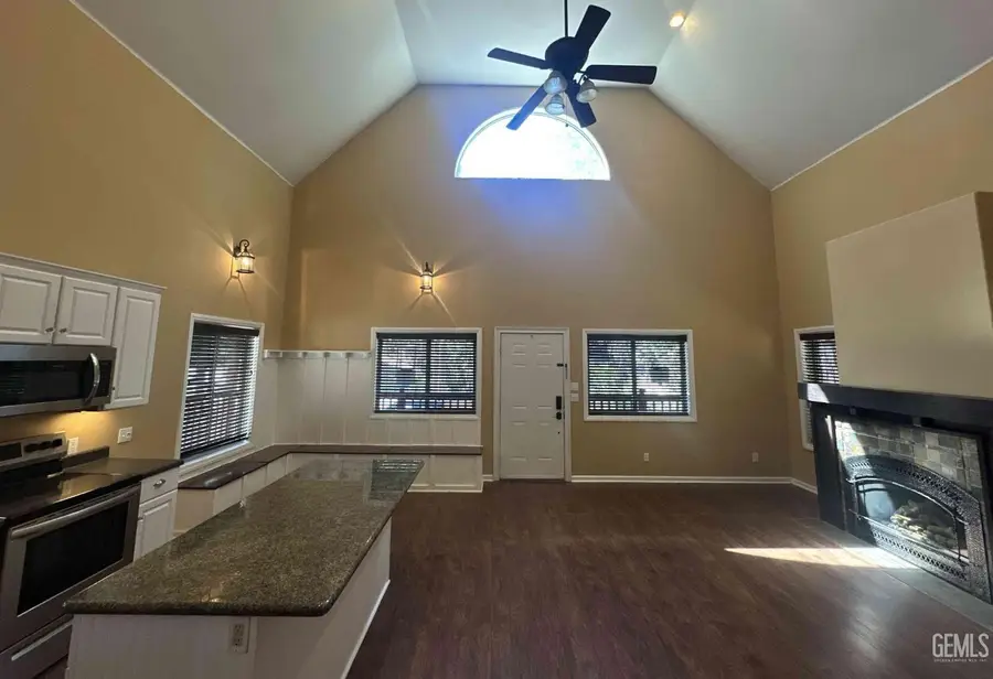 1400 PINECONE COURT, Wofford Heights, CA 93285 - Image #3