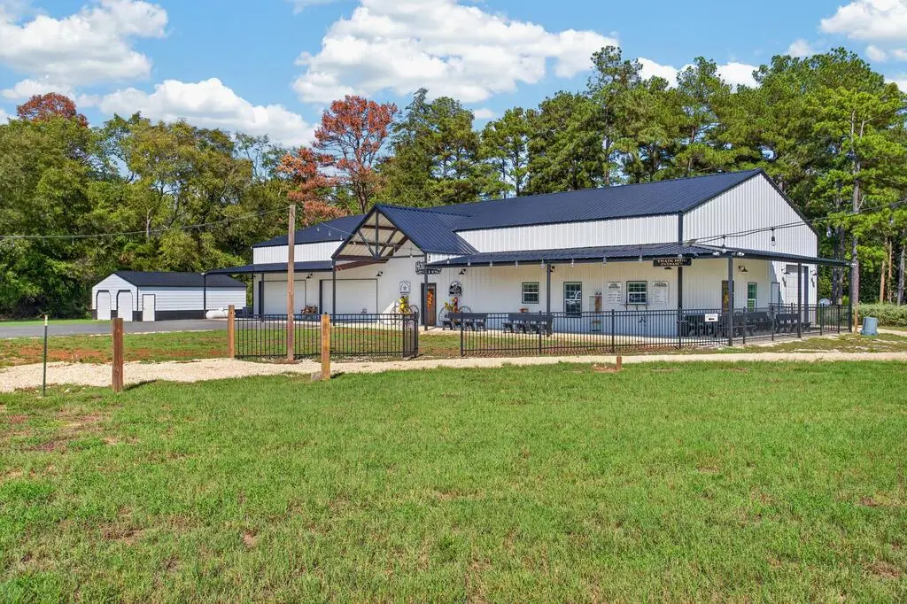 252 County Road 2641, Garrison, TX 75946 - #1