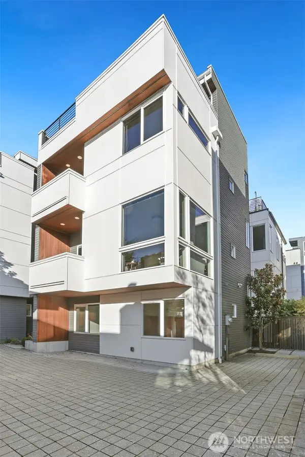 2426 NW 64th, Seattle, WA 98107