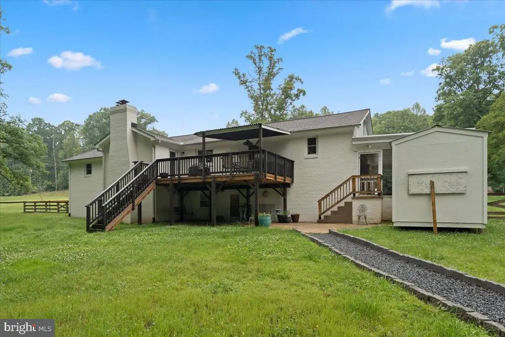 2237 Mountain View Rd, Stafford, VA 22556 - #1