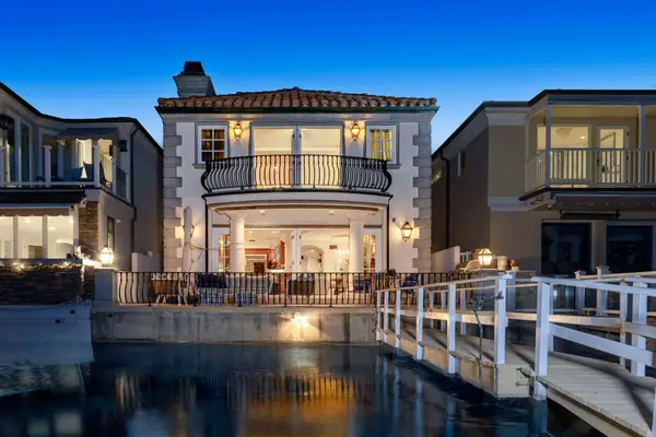339 Via Lido Soud, Newport Beach, CA 92663